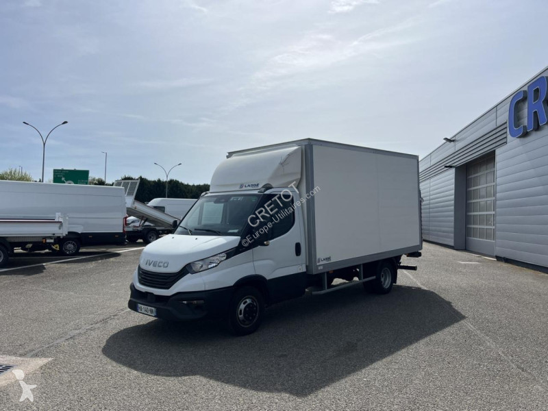 Samochód dostawczy Iveco DAILY 35C16 3L Caisse...
