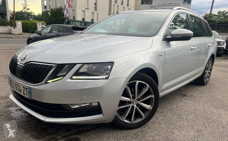 عربة نفعية Skoda OCTAVIA COMBI 1.4 TSI 150CH...
