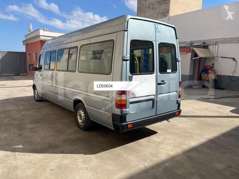 Furgoneta Mercedes