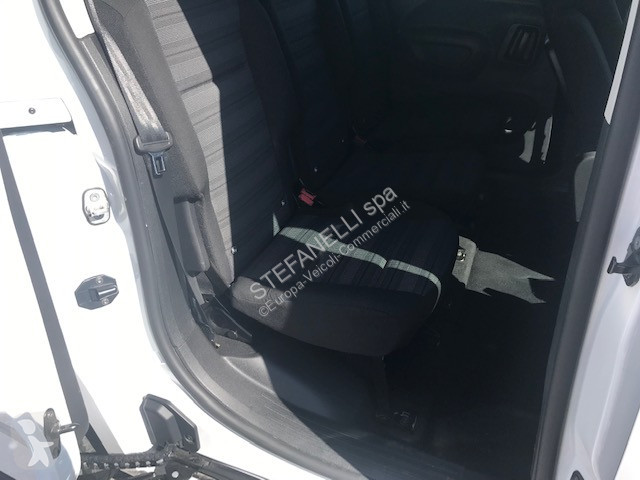 عربة نفعية Opel Combo cargo 1.5d 100cv d.cab....