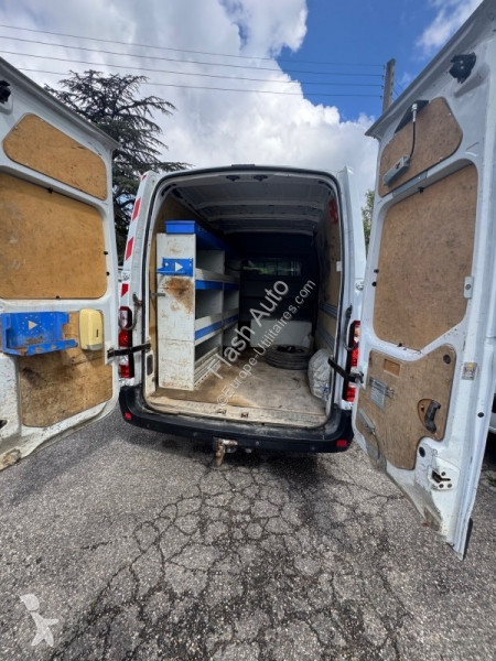 عربة نفعية Renault MASTER III  2.3 DCI 135CH L4...