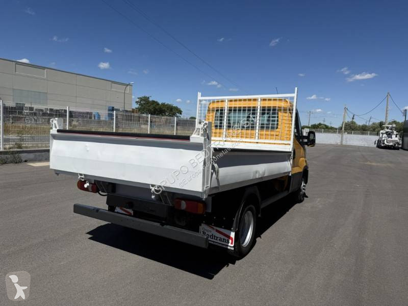 Furgoneta Iveco