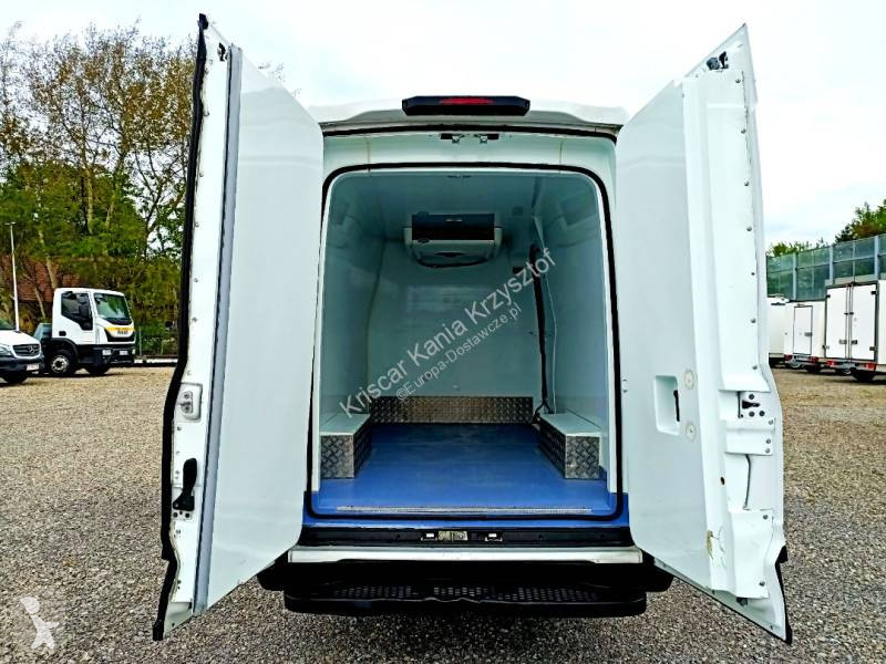 Samochód dostawczy Iveco