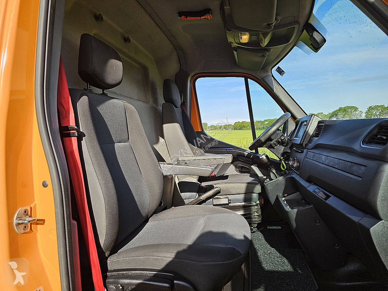 Renault 2.3 L4H3 Dubbellucht NAP Transporter