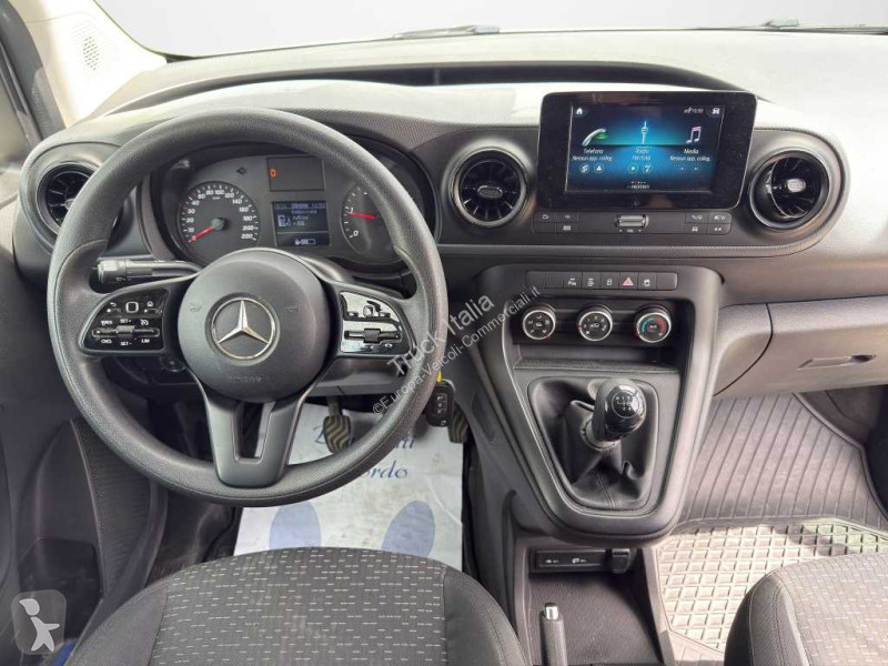 عربة نفعية Mercedes Long W420 - Tourer Long 112...