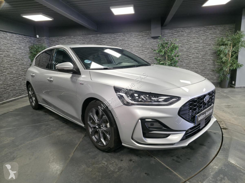Véhicule utilitaire Ford FOCUS 1.0 EcoBoost...