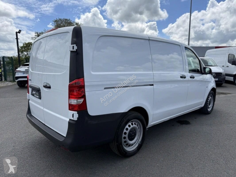 Véhicule utilitaire Mercedes