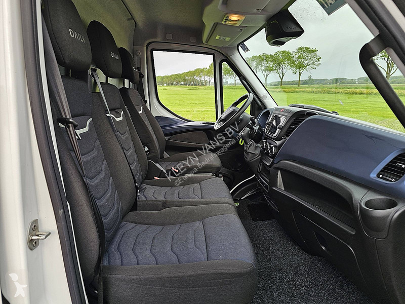 عربة نفعية Iveco 35C18 ac automaat EURO6