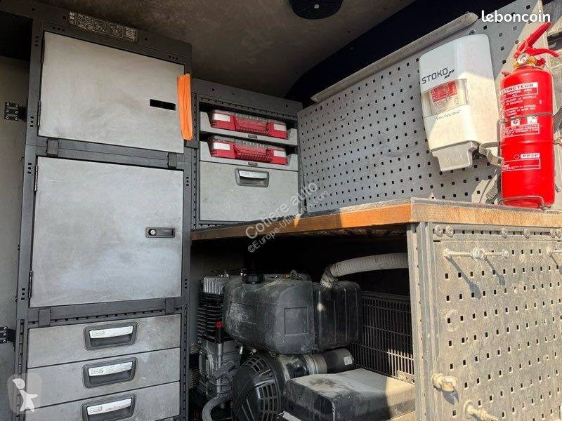 Furgoneta Iveco