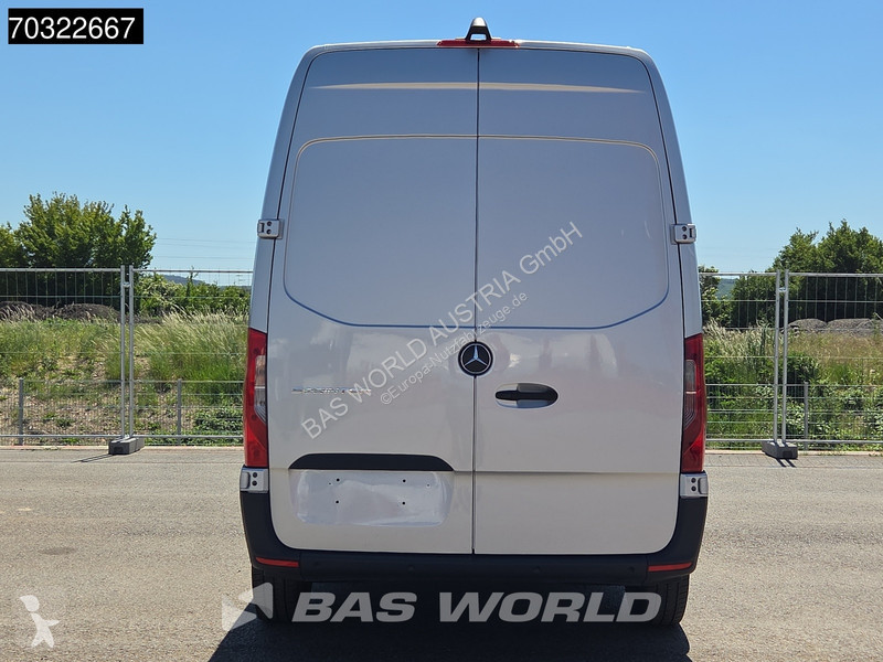 عربة نفعية Mercedes 215 CDI Automatik 150PS...