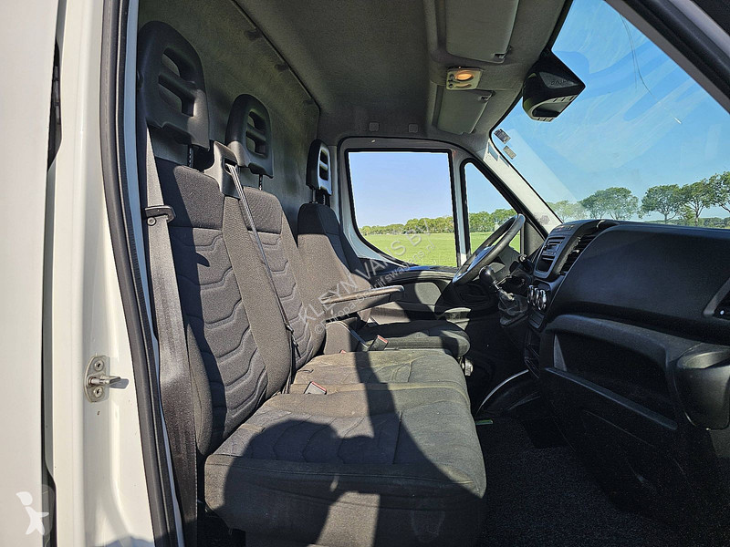 عربة نفعية Iveco 35S14 L2H2 Airco Trekhaak