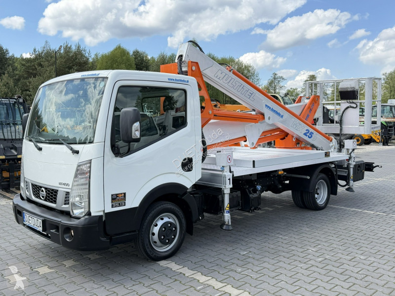 Furgoneta Nissan