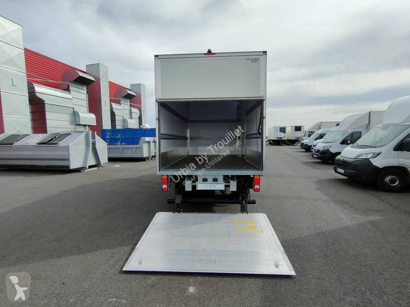 عربة نفعية Mercedes SPRINTER FOURGON