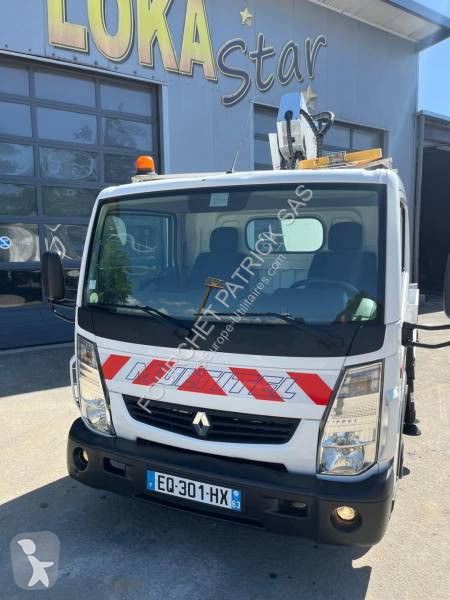 Samochód dostawczy Renault
