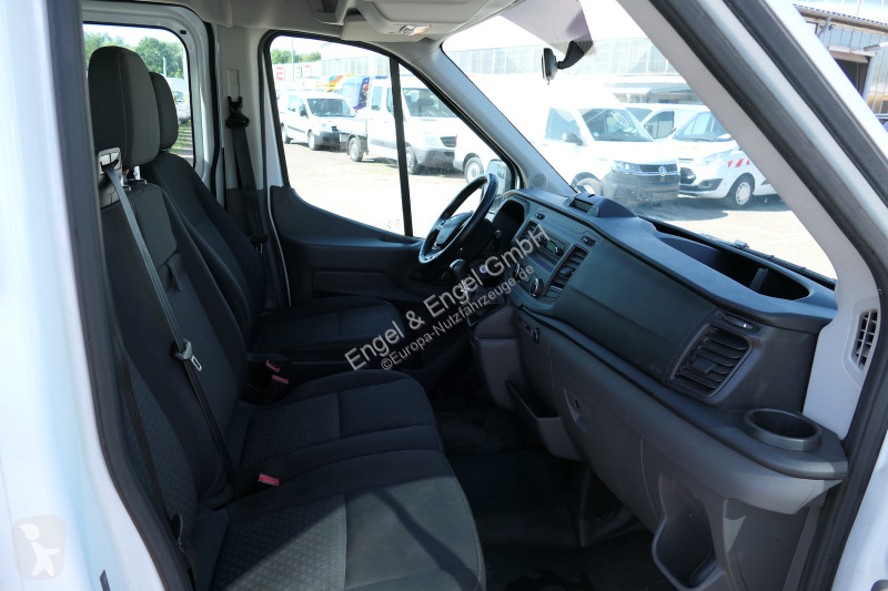 Véhicule utilitaire Ford Transit 350 2,0 TDCi...
