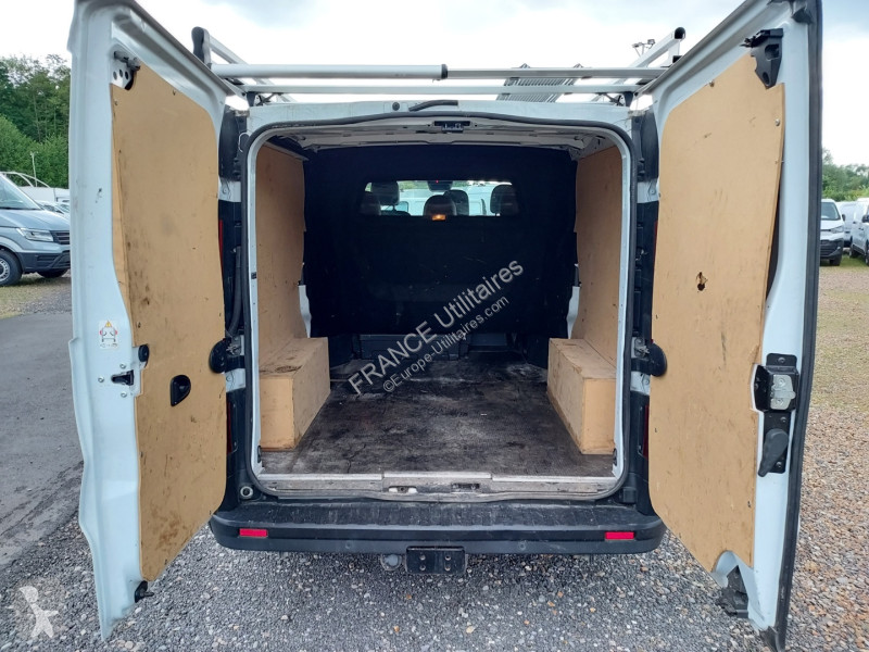 Furgoneta Renault TRAFIC III FG L2H1 3T 2.0...