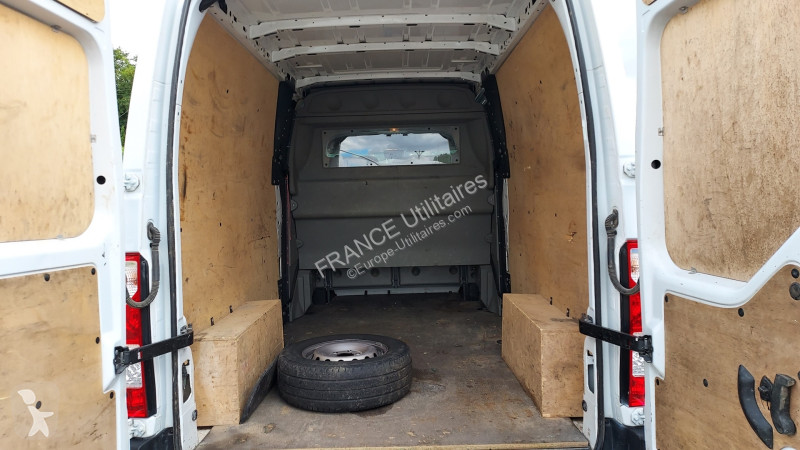 عربة نفعية Renault MASTER III FG 7 PLACES F3500...