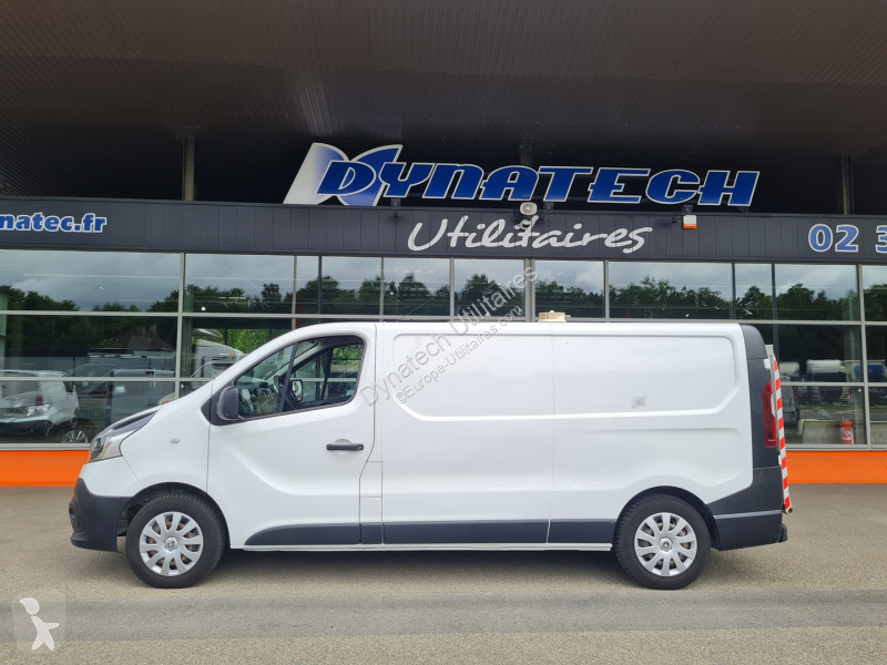Véhicule utilitaire Renault TRAFIC III FG L2H1...