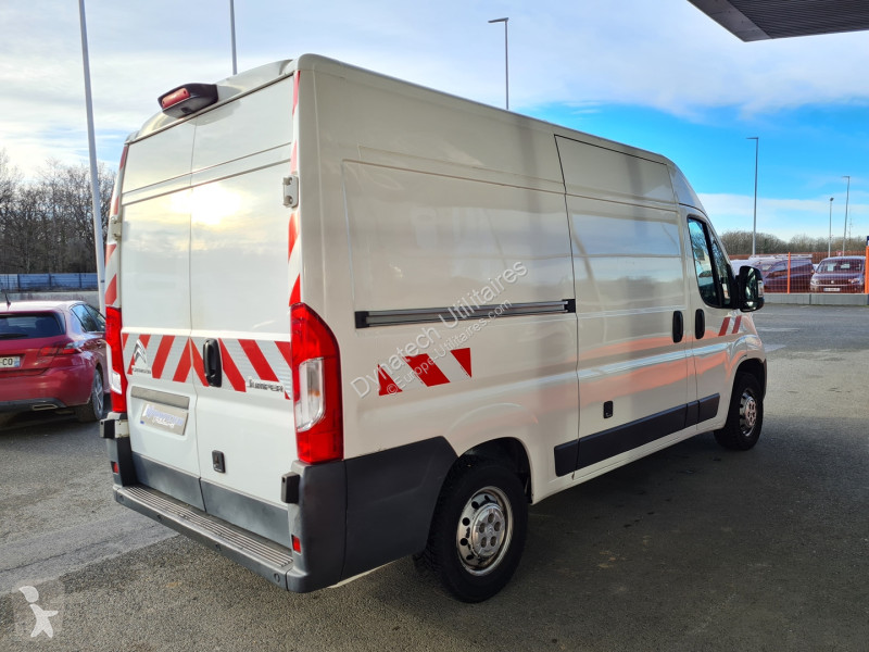 Furgoneta Citroën JUMPER FG 35 L2H2 2.0 BLUEHDI...