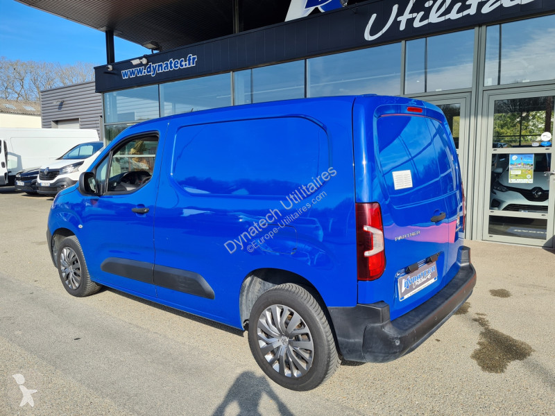 Véhicule utilitaire Peugeot PARTNER STANDARD...