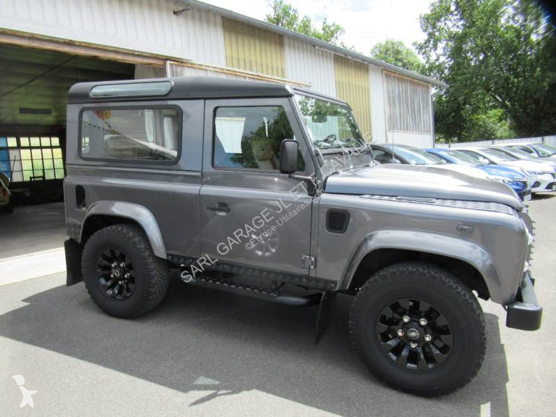 Samochód dostawczy Land Rover