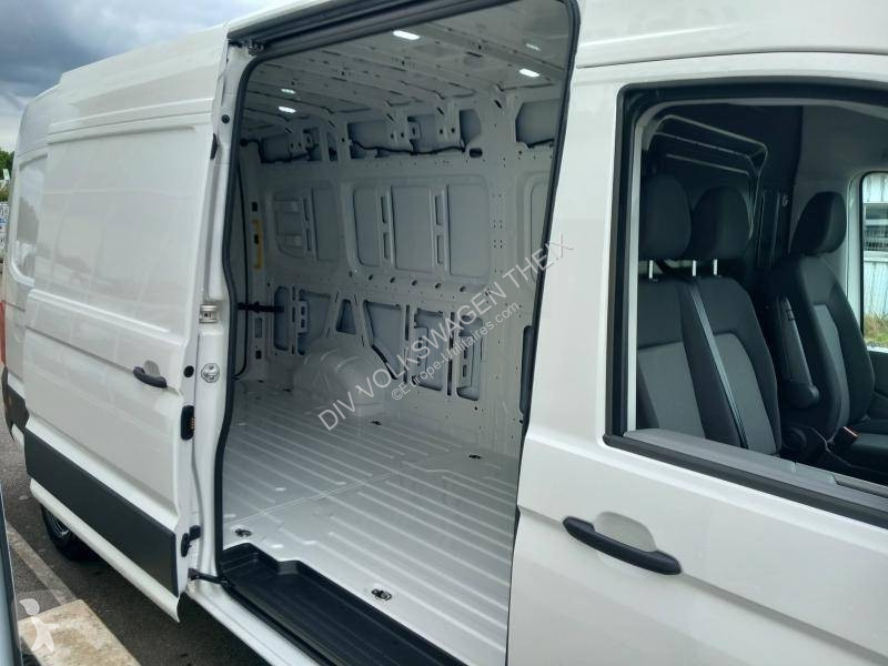 Коммерческий автомобиль Volkswagen CRAFTER VAN...