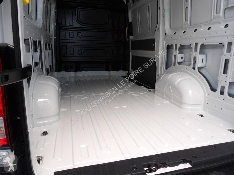 Furgoneta Volkswagen CRAFTER VAN 30 L3H3 11M3...