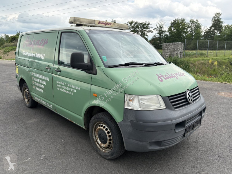 عربة نفعية Volkswagen T5 Transporter...