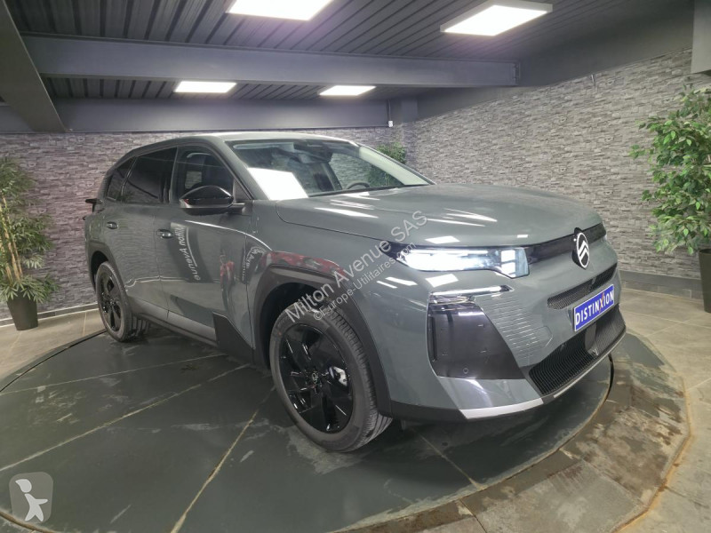 Véhicule utilitaire Citroën C5 AIRCROSS 1.2i...