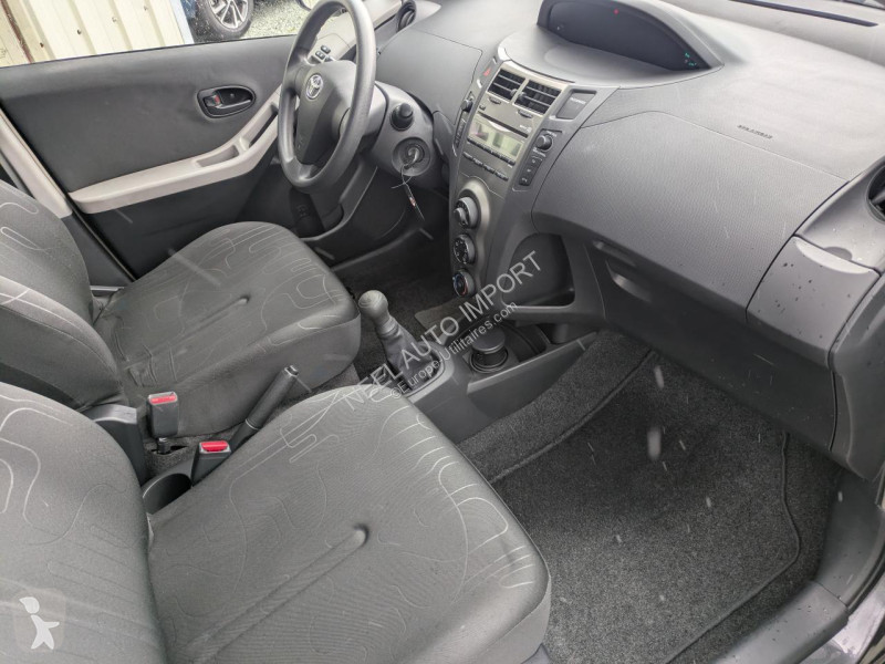 Nyttofordon Toyota YARIS 1.0 VVT-i 69CH 5P BVM5