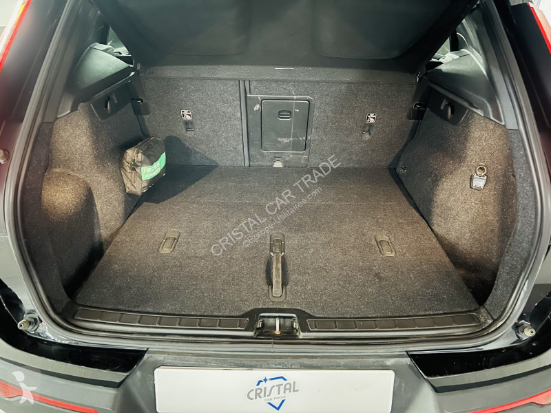 Samochód dostawczy Volvo XC40 P8 AWD 408CH...