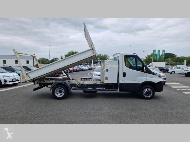 Furgoneta Iveco DAILY CHASSIS CABINE