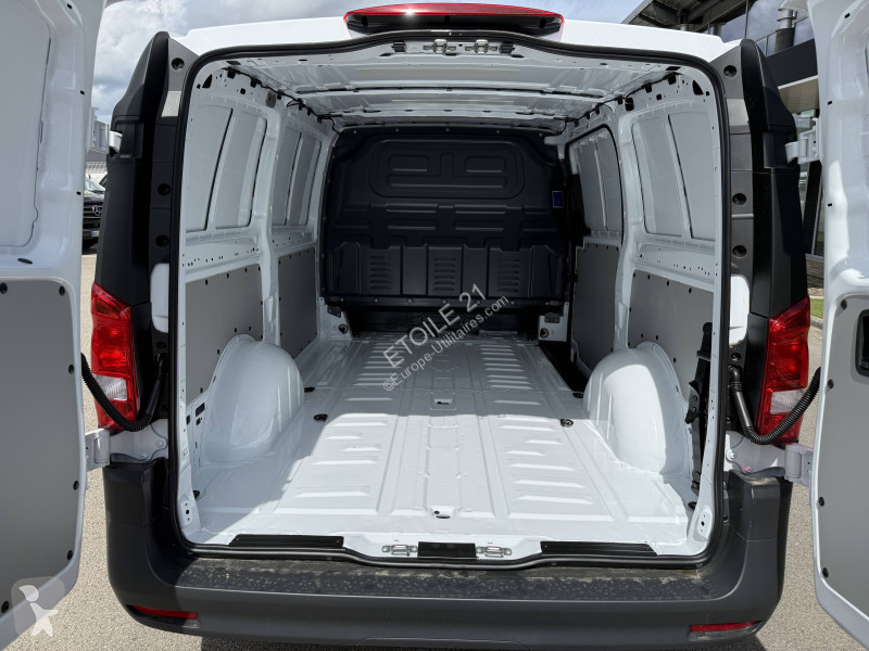 Furgoneta Mercedes VITO FOURGON 114 CDI LONG...
