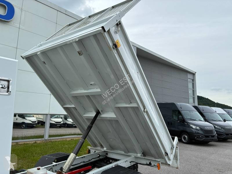 Véhicule utilitaire Iveco CCb 35C16H3.0L -...