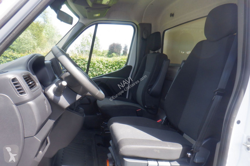 Véhicule utilitaire Renault MASTER BACHÉ  2.3...