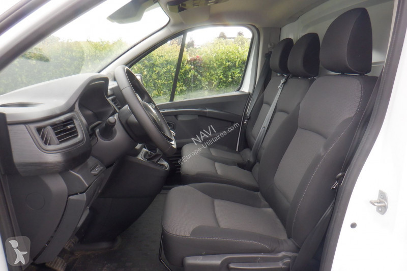 Furgoneta Renault TRAFIC III FG L1H1 3T 2.0...