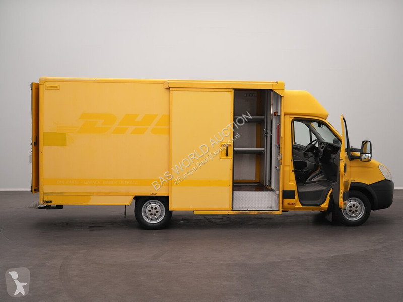 Bedrijfswagen Iveco 35S11