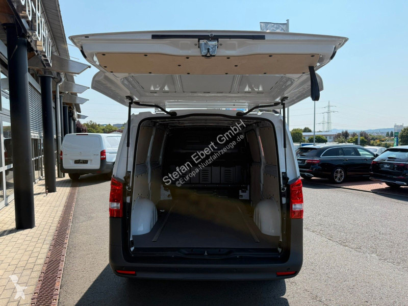 Furgoneta Mercedes Vito  9G Extral Klima Kamera...