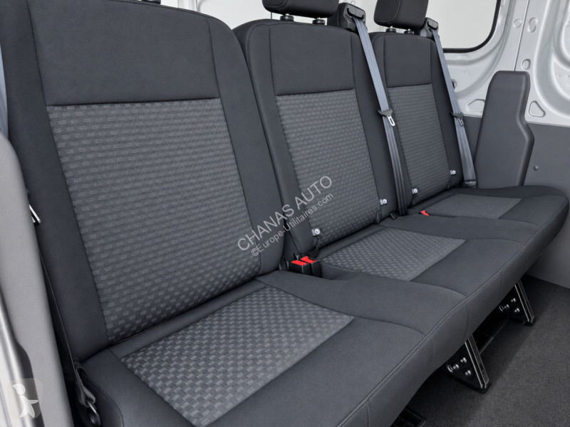 Коммерческий автомобиль Ford 350 L3H2 2.0...