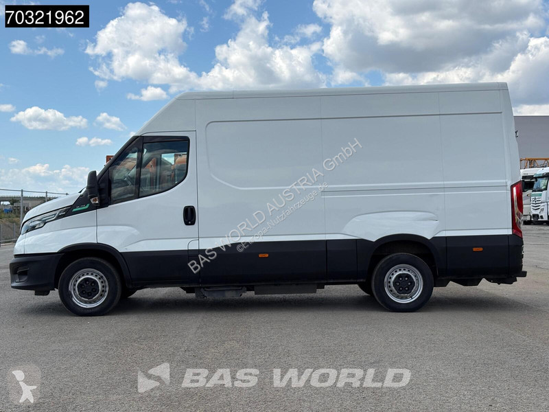 Samochód dostawczy Iveco 35S14 3.0L CNG...
