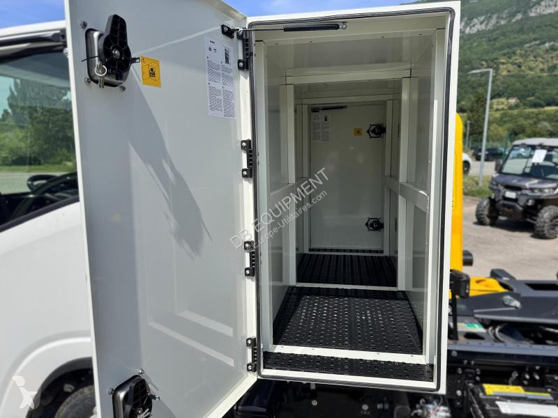Furgoneta Isuzu GEN2 3.0L 150CH - Utilitaire...