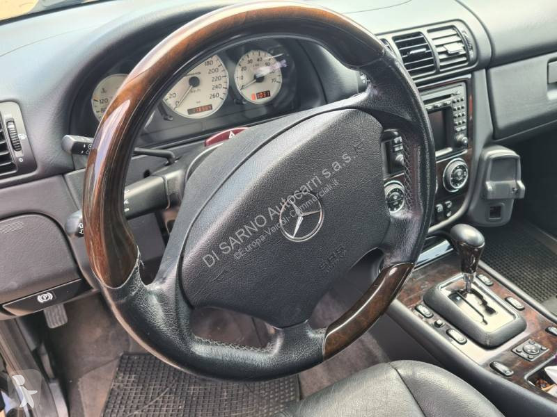Furgoneta Mercedes