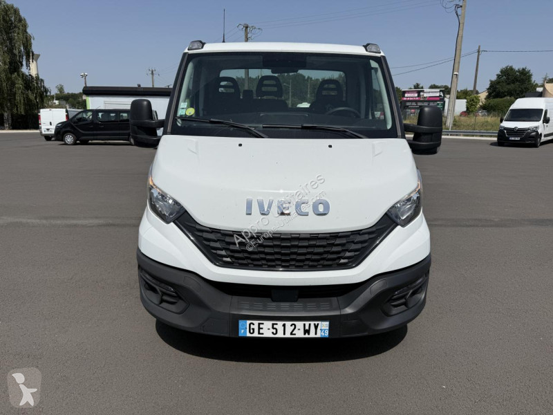 Véhicule utilitaire Iveco DAILY 35C16 3.0HPI...
