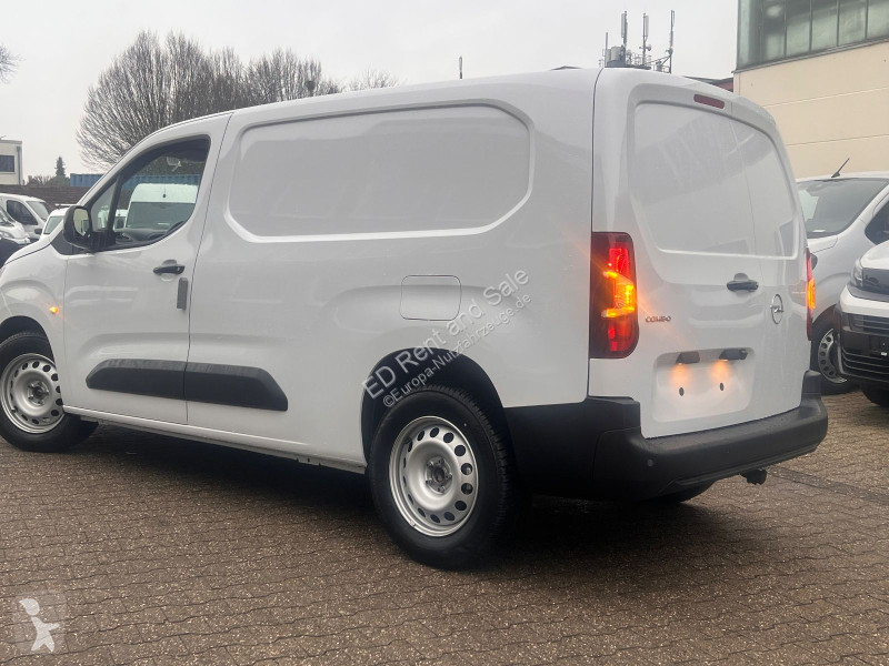Véhicule utilitaire Opel Cargo L 2 mit...