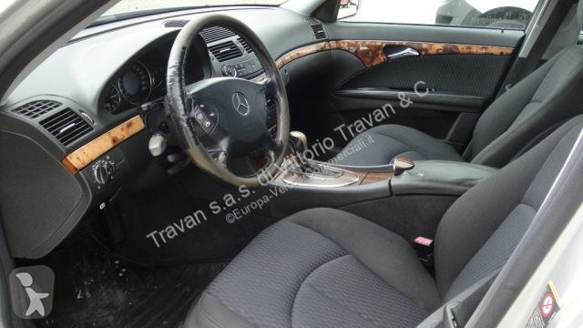 عربة نفعية Mercedes F