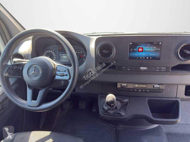 Veicolo commerciale Mercedes III 315 RWD -...