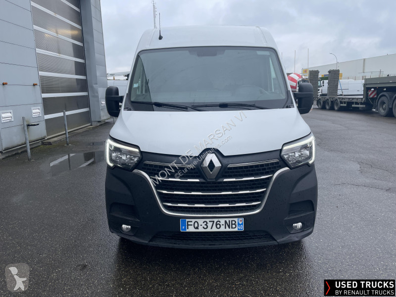 Samochód dostawczy Renault