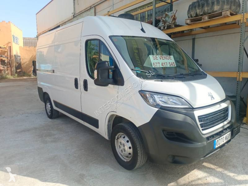 Furgoneta Peugeot