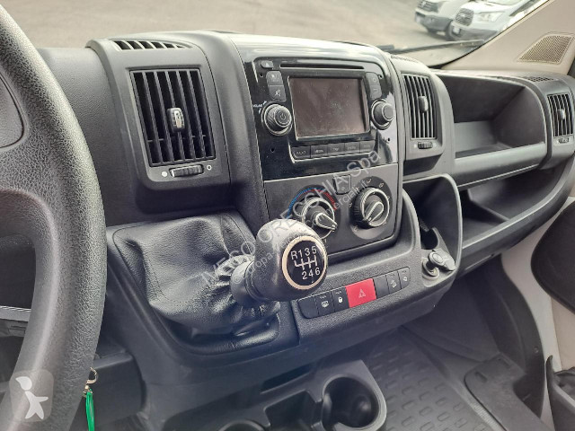 عربة نفعية Citroën JUMPER