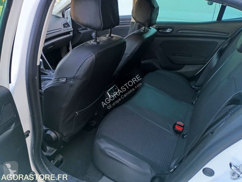 Коммерческий автомобиль Renault MEGANE